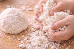 Wolkenknete selber machen